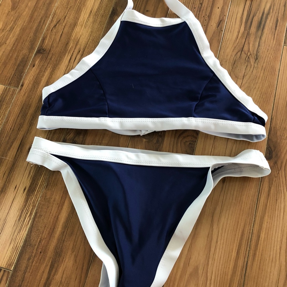 3 FOR 30 SALE - Picture 2 of 3
